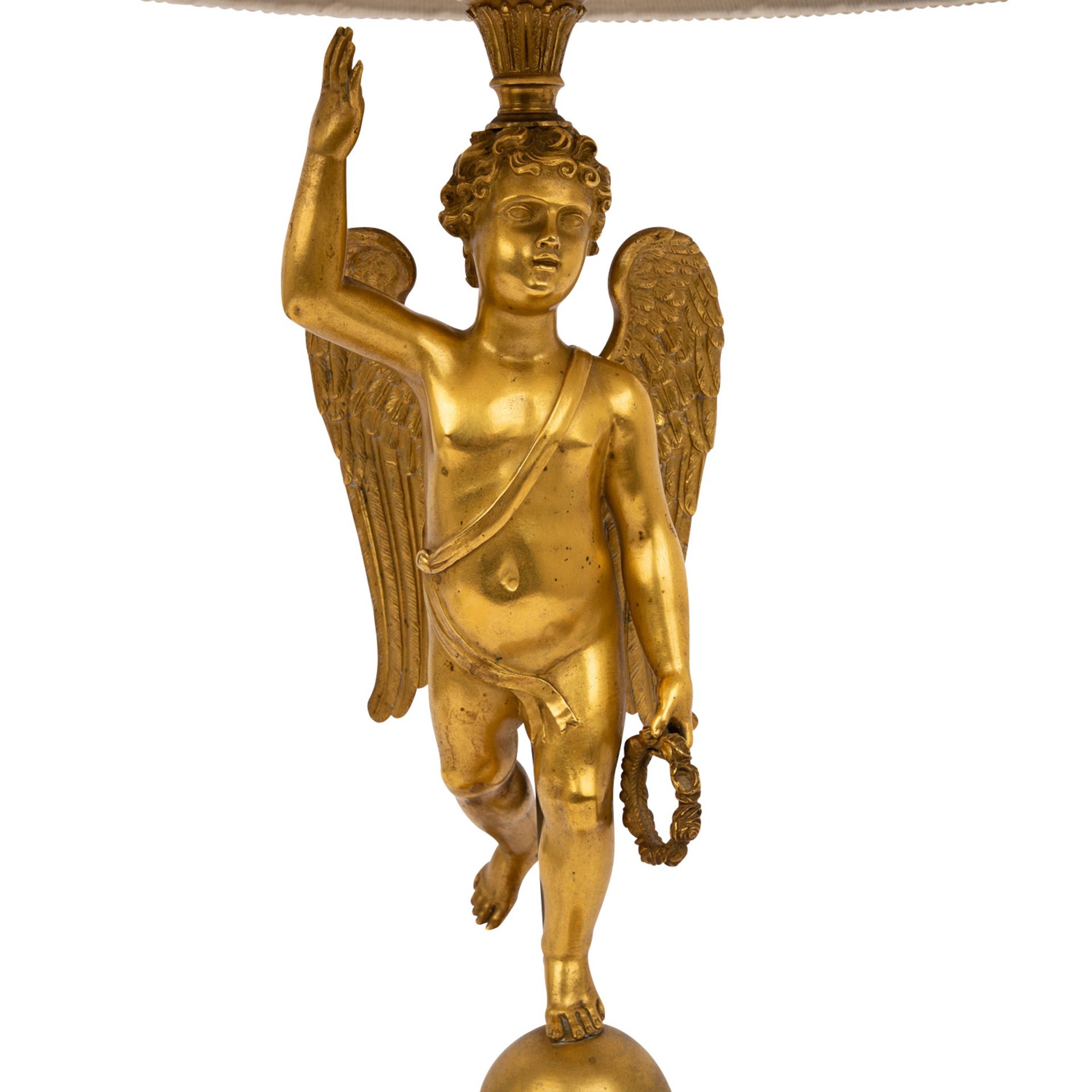 EMPIRE LEUCHTER ALS TISCHLAMPE Frankreich, 19.Jh., Bronze, vergoldet, äußerst fein gearbeitet und - Bild 2 aus 6