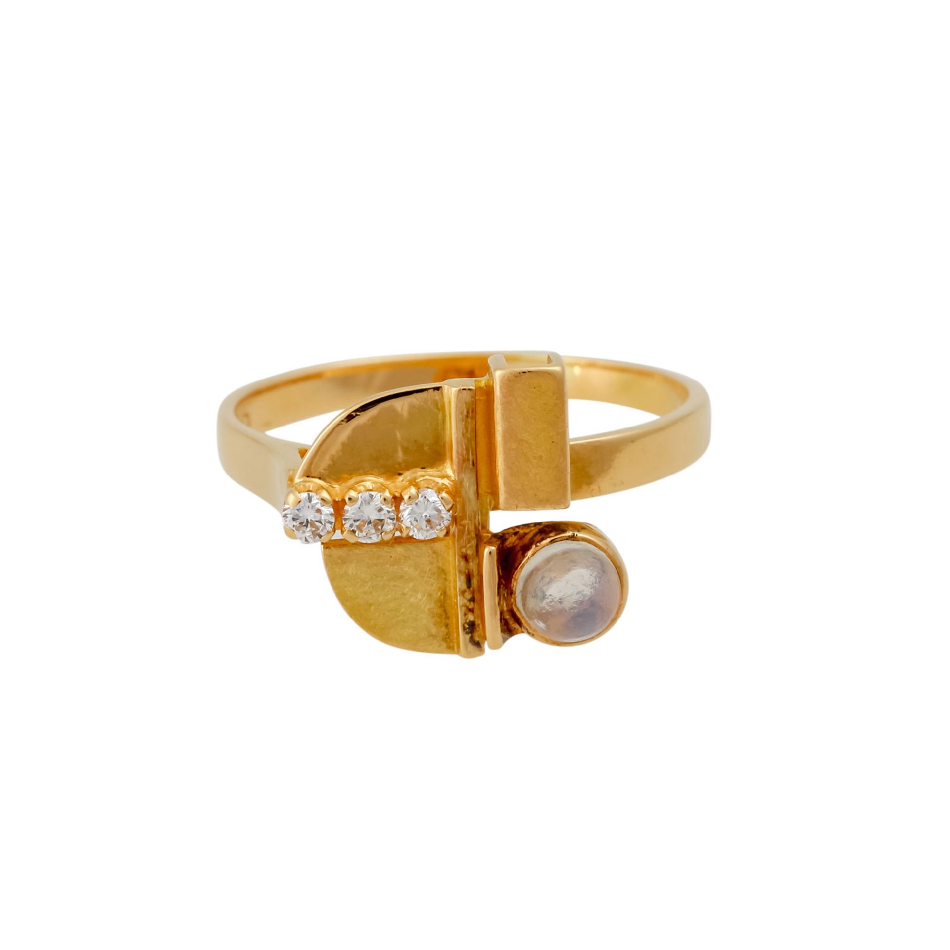 Ring mit 3 Brillanten, zus. ca. 0,1 ct, FW-WEISS (F-H)/VS-SI und kleinem runden Labradoritcabochon - Bild 2 aus 4