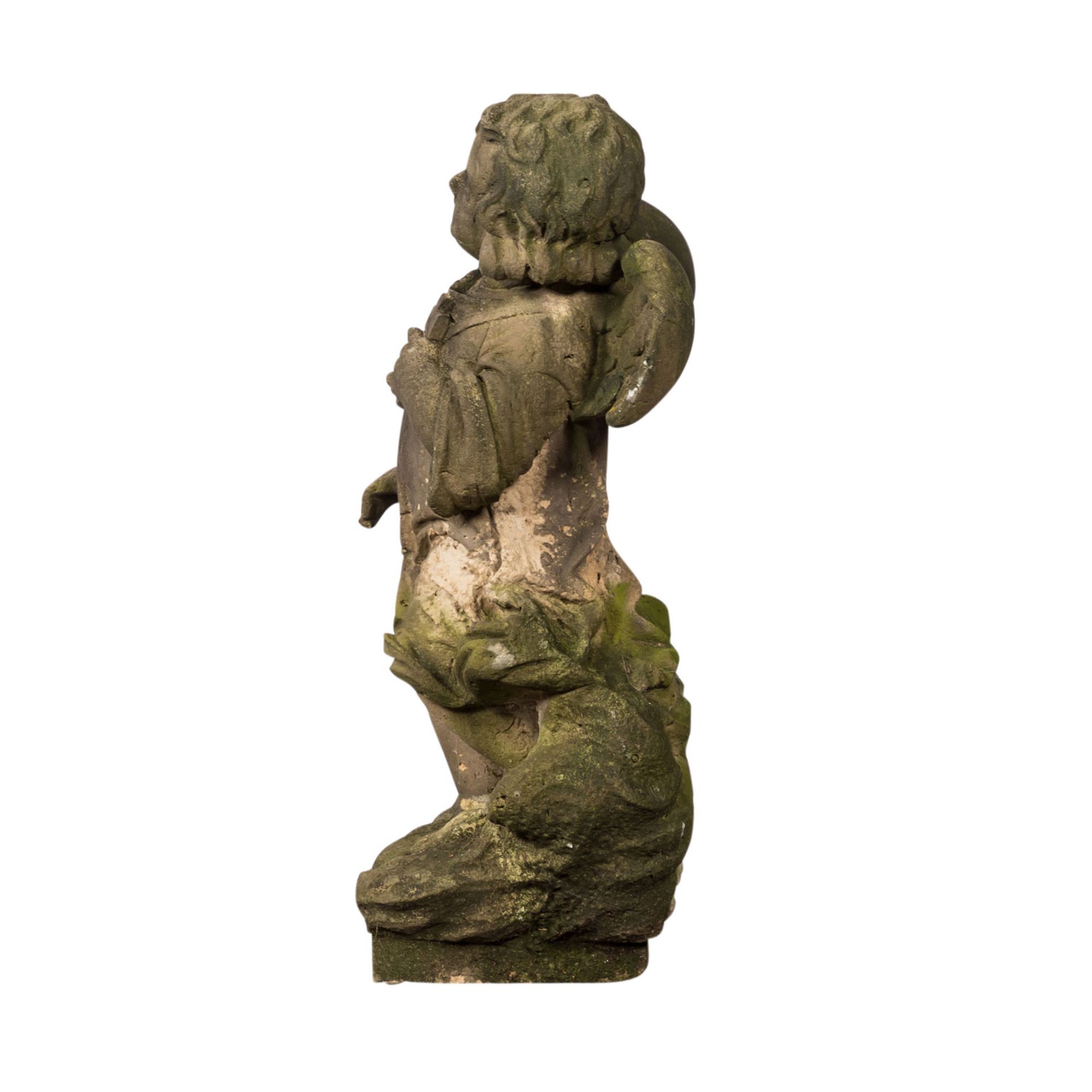 GARTENFIGUR ENGEL 19./20. Jh., Stein, H: ca. 76 cm. Witterungsspuren. GARDEN FIGURE ANGEL 19th/20th - Bild 5 aus 5