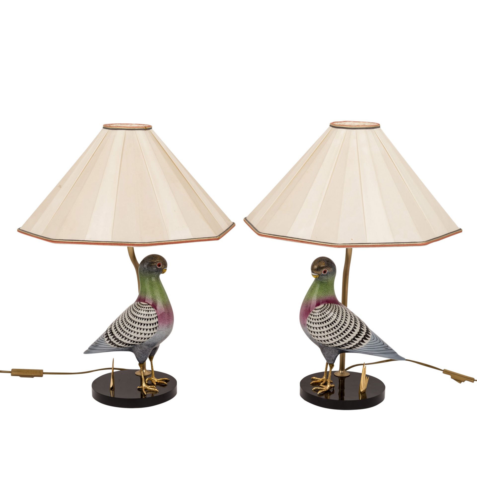 MANGANI "Zwei Lampen" Italien, Porzellanfigur mit Bronzeelementen, Lampenschirm, H: ca. 55 cm.