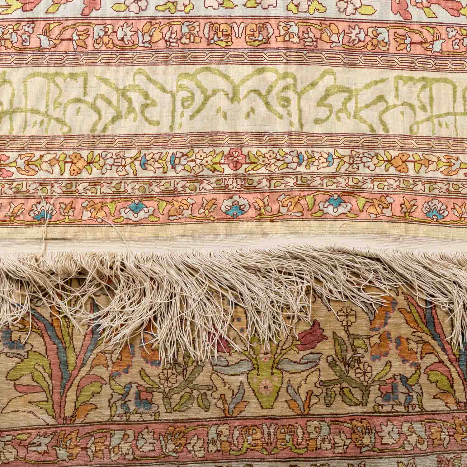 Orientteppich aus Seide. HEREKE, 20. Jh., 146x99 cm. Das beigefarbene Mihrab zeigt ein - Bild 3 aus 5