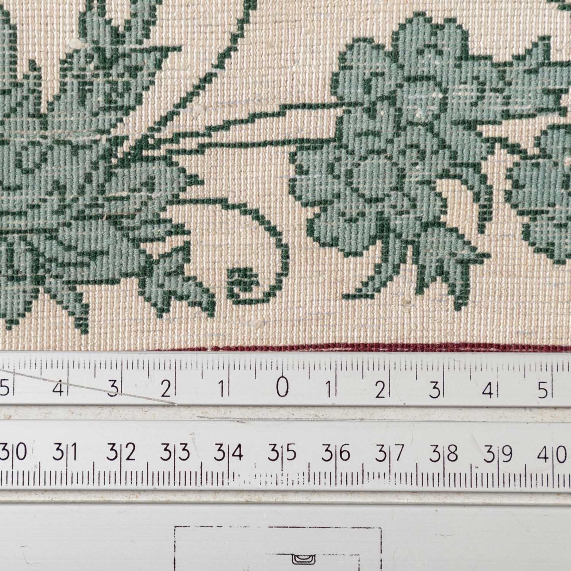 Serie von fünf feinen Orientteppichen mit Seide. IRAN, 20. Jh., je ca. 120x80 cm. - Bild 4 aus 16