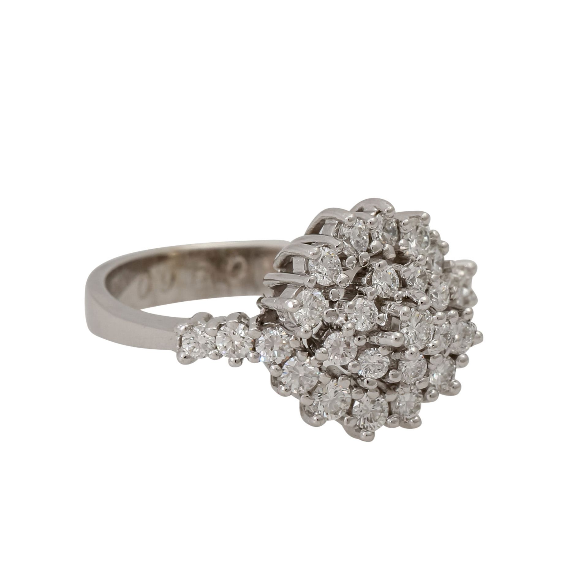 Ring mit Brillanten zus. ca. 0,9 ct,