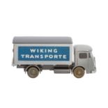 WIKING alter Koffer-LKW, Büssing 4500, wohl 1960,graue Kabine und Aufbau, Aufkleber m