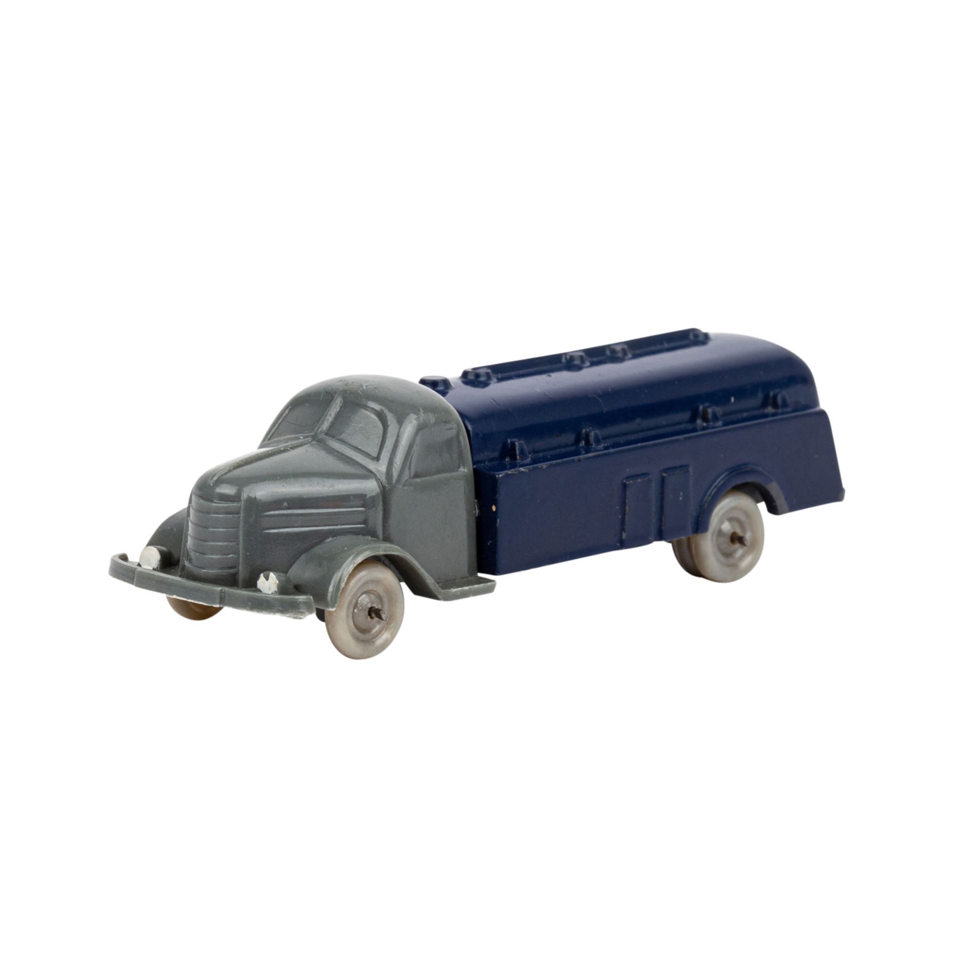 WIKING Dodge Tankwagen, 1949-51,unverglaster Drahtachser, Kabine staubgrau, Tank dunke