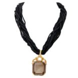 Collier mit Rauchquarzim achteckigen Treppenschliff 3x3 cm, gefasst in GG 14K an mehrs