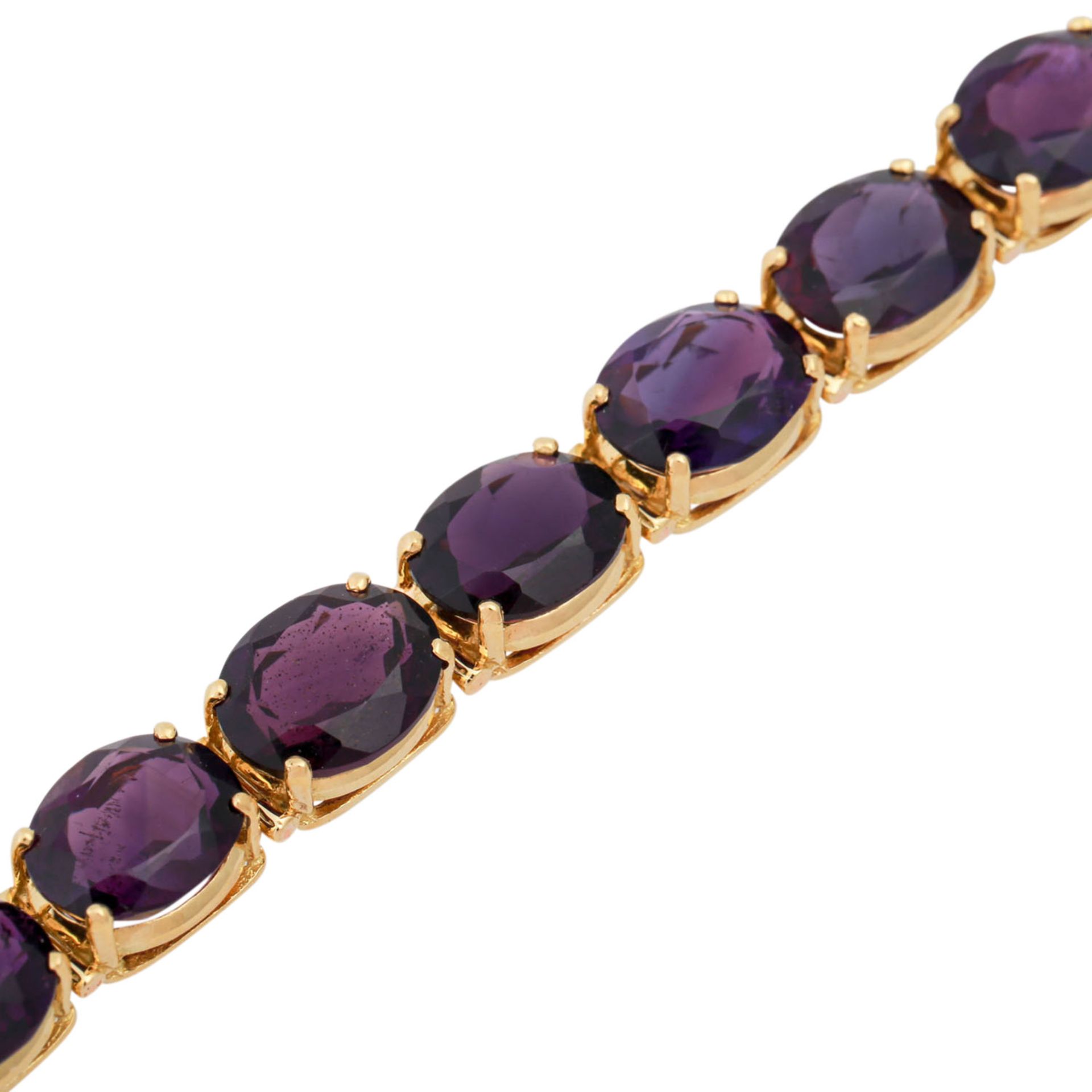 Armband mit Amethystenvon zus. ca. 36 ct, GG 14K, 27,1 gr, L: ca. 18,5 cm, 2. Hälfte - Bild 4 aus 5