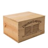 CHÂTEAU LAROQUE 6 Flaschen SAINT-EMILION GRAND CRU in ungeöffneter Holzkiste, 2000Gr