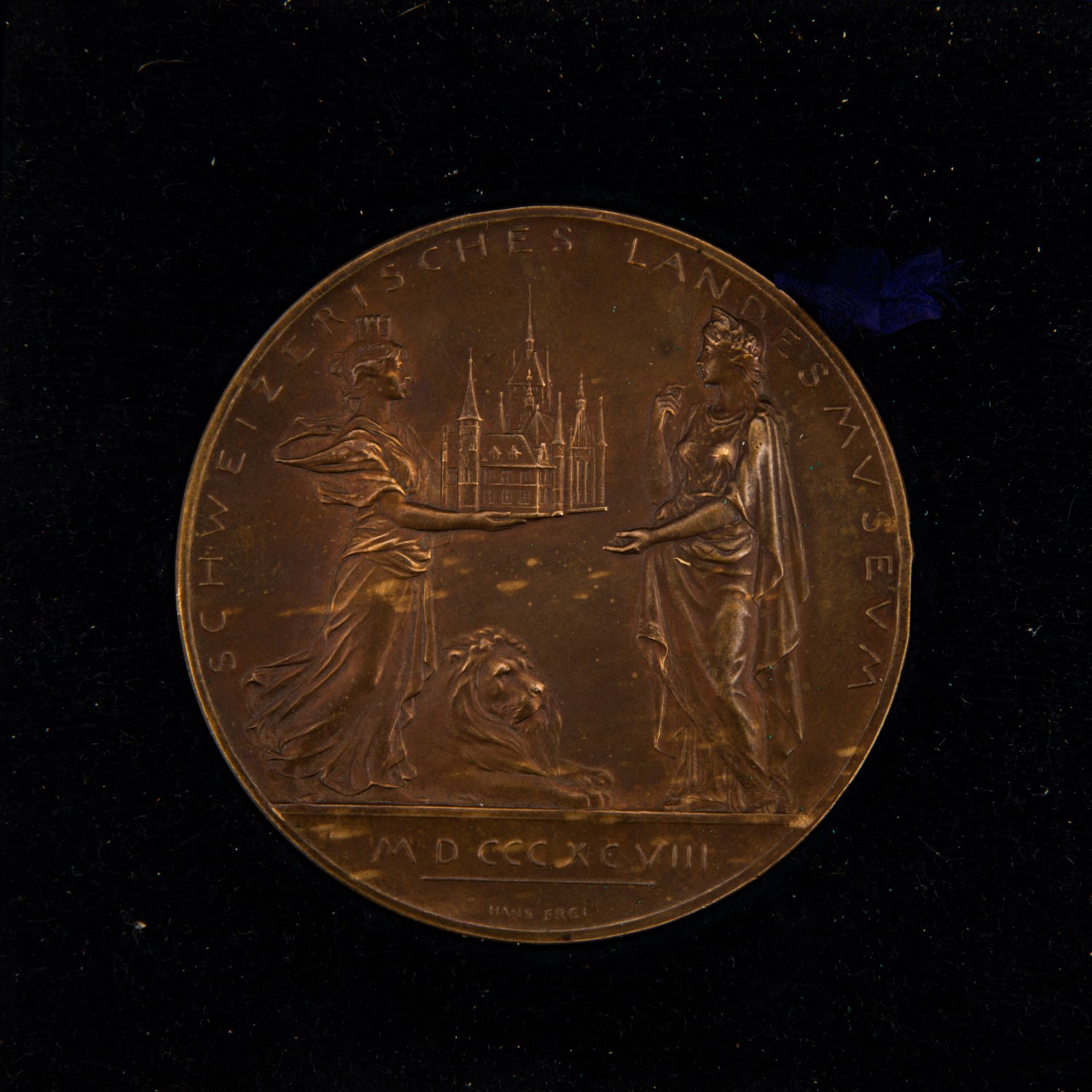 SCHWEIZ Bronzemedaille -Zur Eröffnung des Schweizerischen Landesmuseum, 1898, mit Etui, Stempel - Bild 2 aus 2