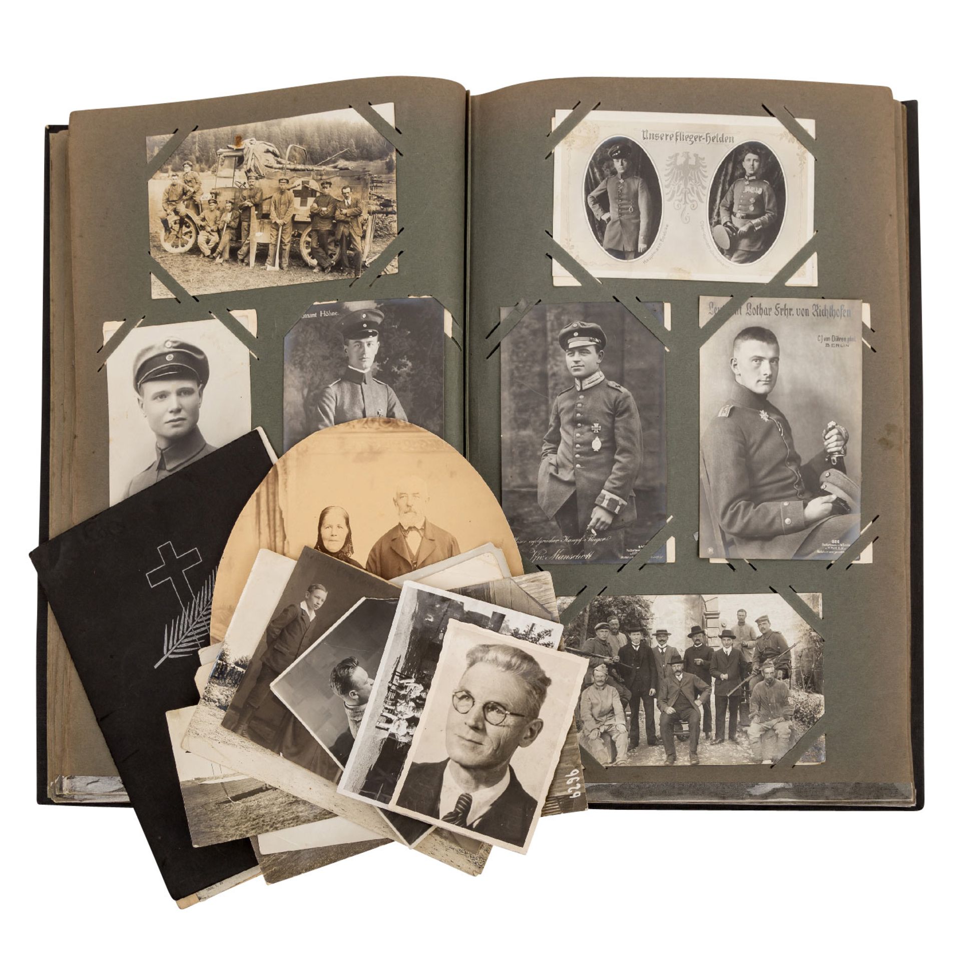 Deutsches Reich WK I - Foto- und Postkartenalbum mit