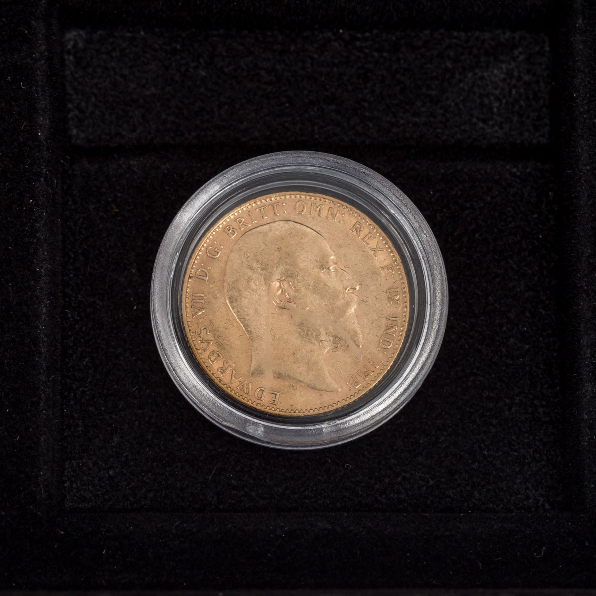 GB/GOLD - Konvolut: 2 x 1 Sovereign 1910Edward VII. und 2003 Elisabeth II. Dazu 2 x 1/2 Sovereign - Bild 3 aus 5