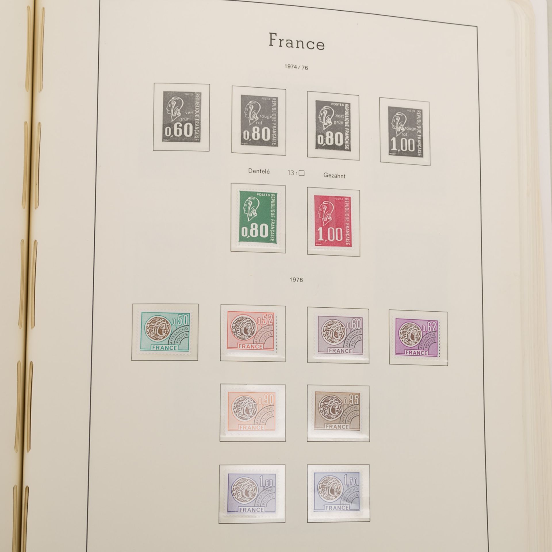 Frankreich - Sammlung in 4 Albenund auf einigen Blättern. Dabei ab Jahrgang 1945 bis 1960, wohl - Bild 4 aus 11