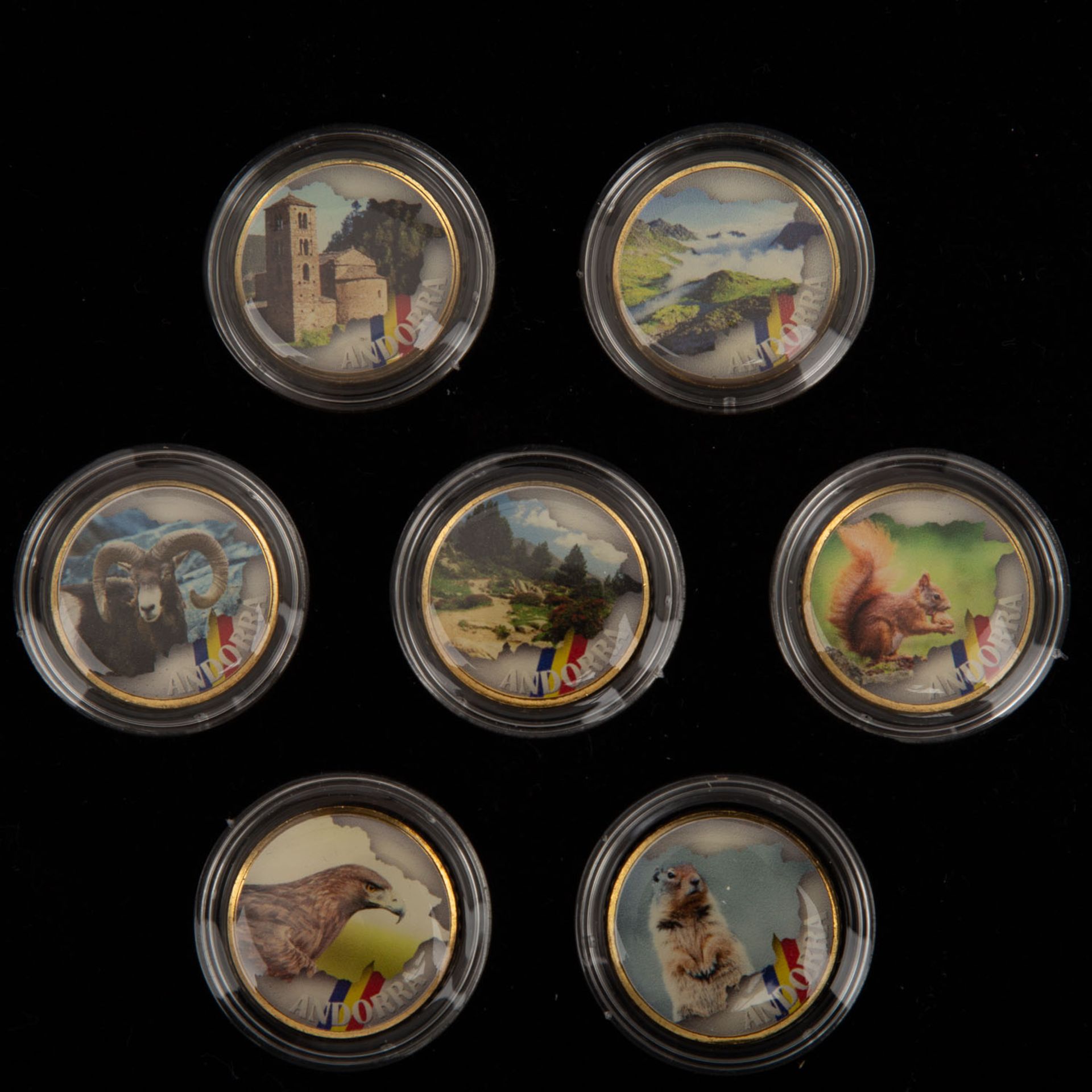 EUROPA Farbmünzen Eine Sammlung von insgesamt ca. 60x 2€ Gedenkmünzen mit Farbauflagen, u.a. aus - Bild 6 aus 7