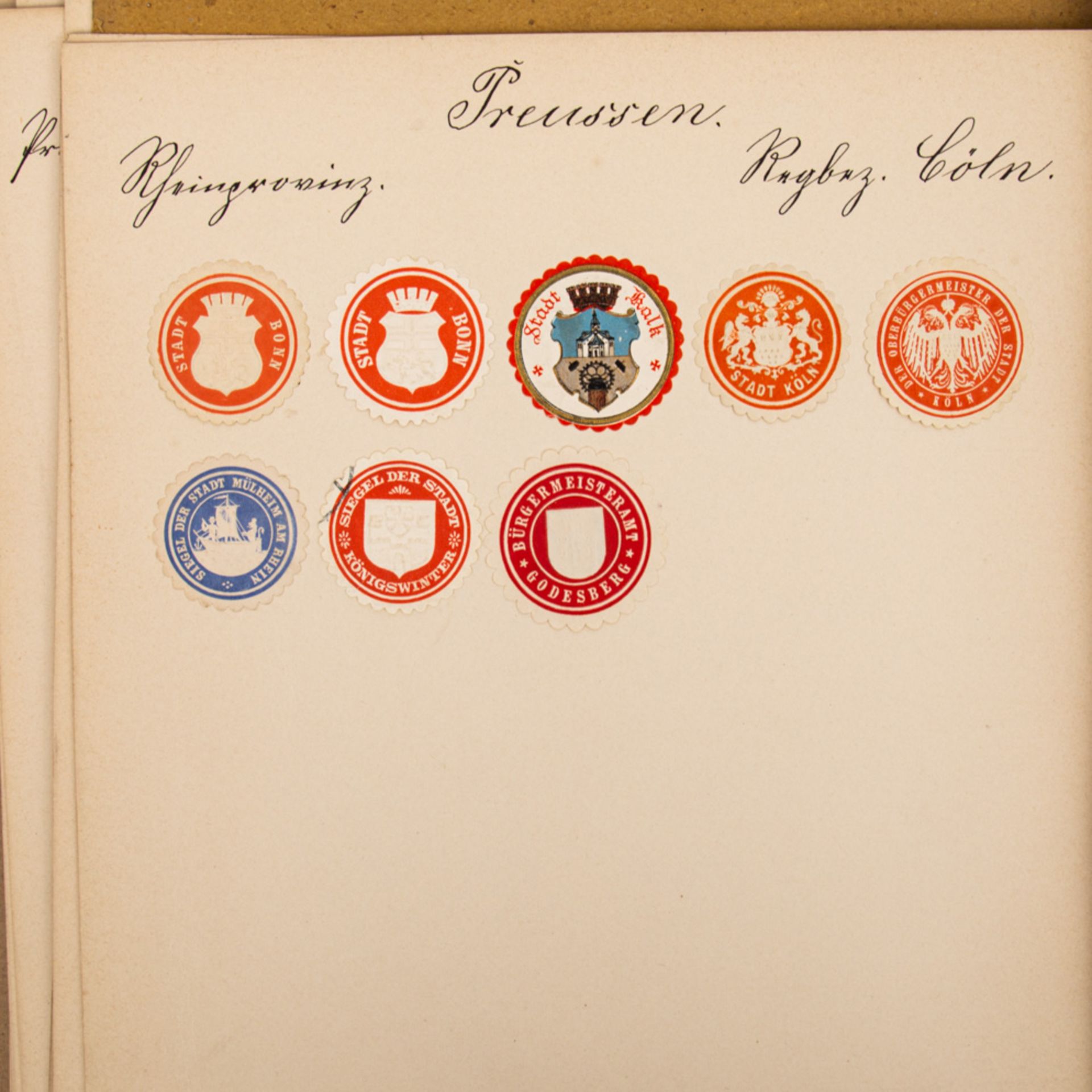 Siegelmarken, meist 19. Jh., über 550 Stück, teils seltene, auf Kartonagen verklebte Marken mit - Bild 2 aus 6