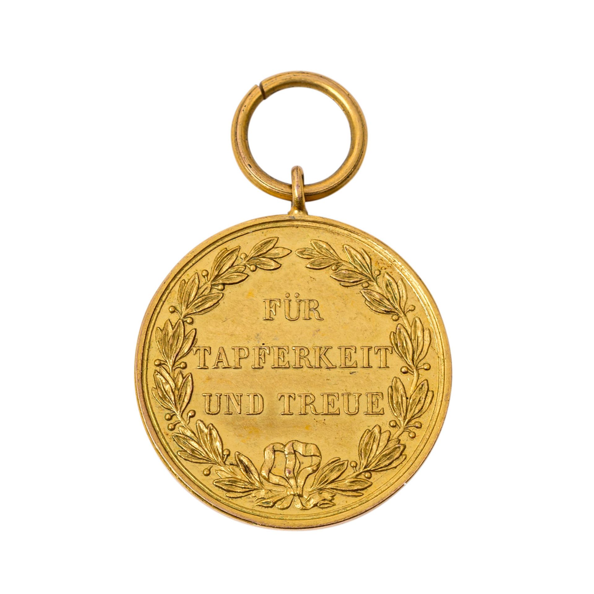 Württemberg - Goldene MilitärverdienstmedailleWilhelm II., mit Ring an Öse, dort Pu - Bild 2 aus 2