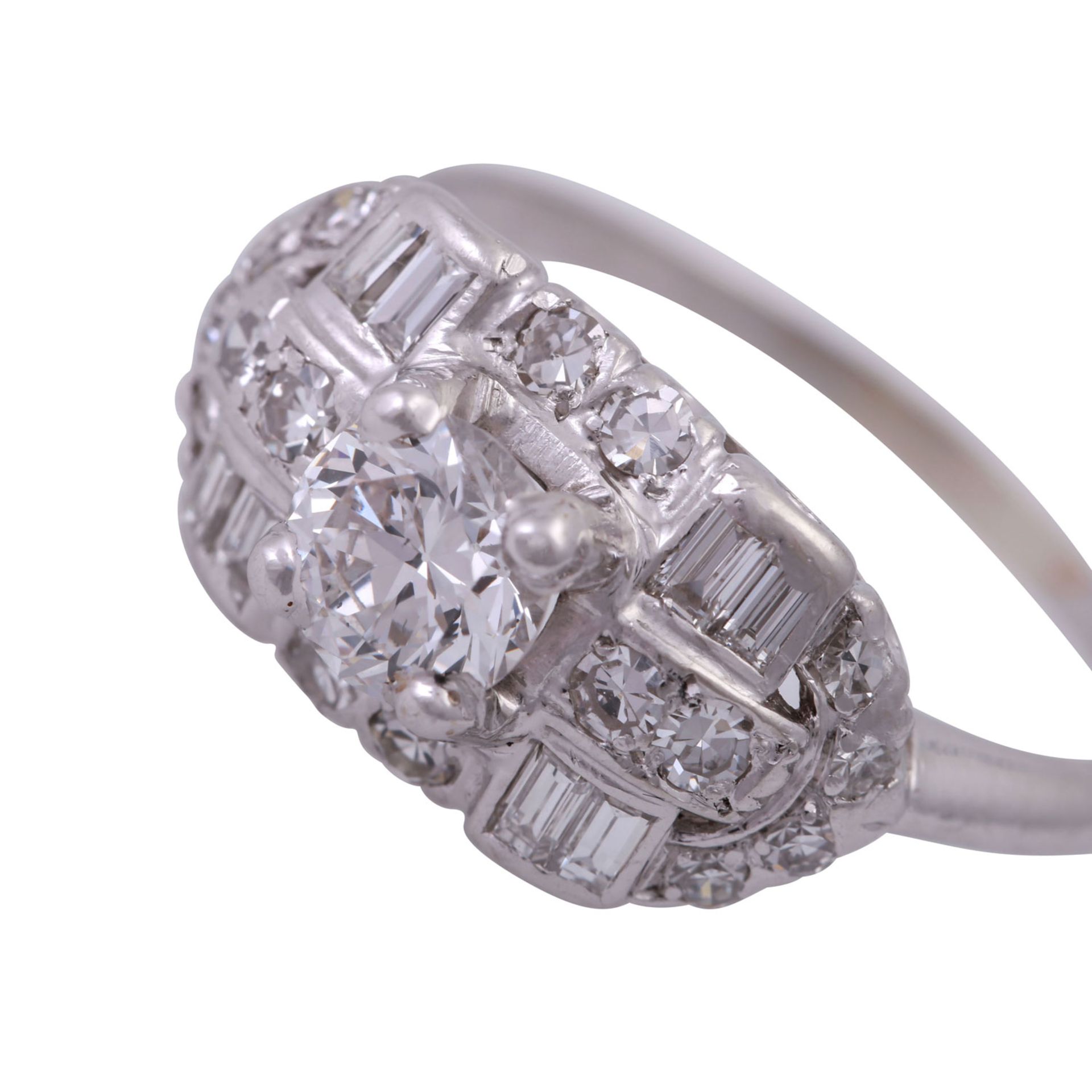 Ring mit Diamanten zus. ca. 1,2 ctdavon zentral 1 Altschliffdiam. ca. 0,6 ct, FW-WEIß (G-H)/SI, 16 - Bild 5 aus 5