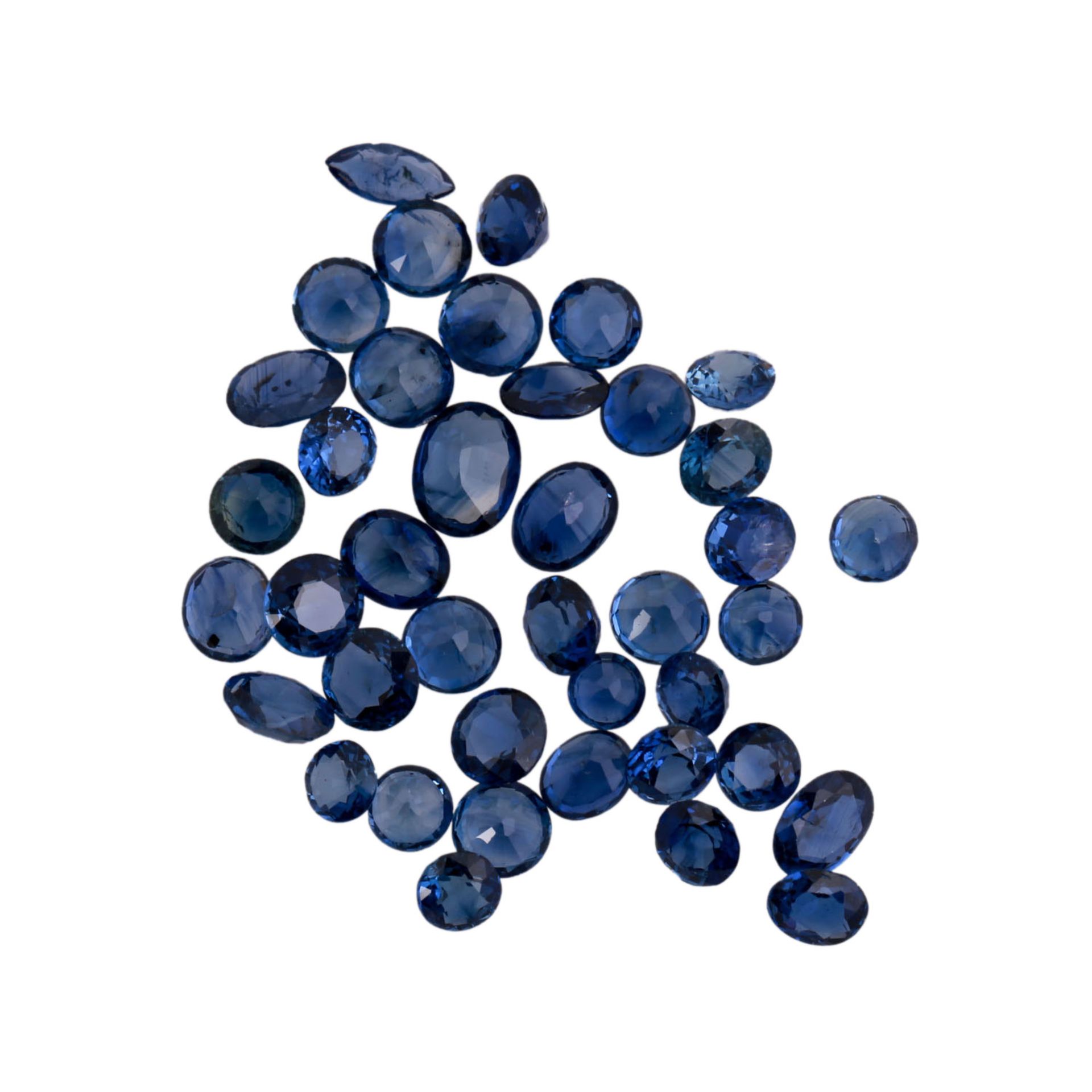 Konvolut blaue Saphire zus. ca. 8,4 ct,