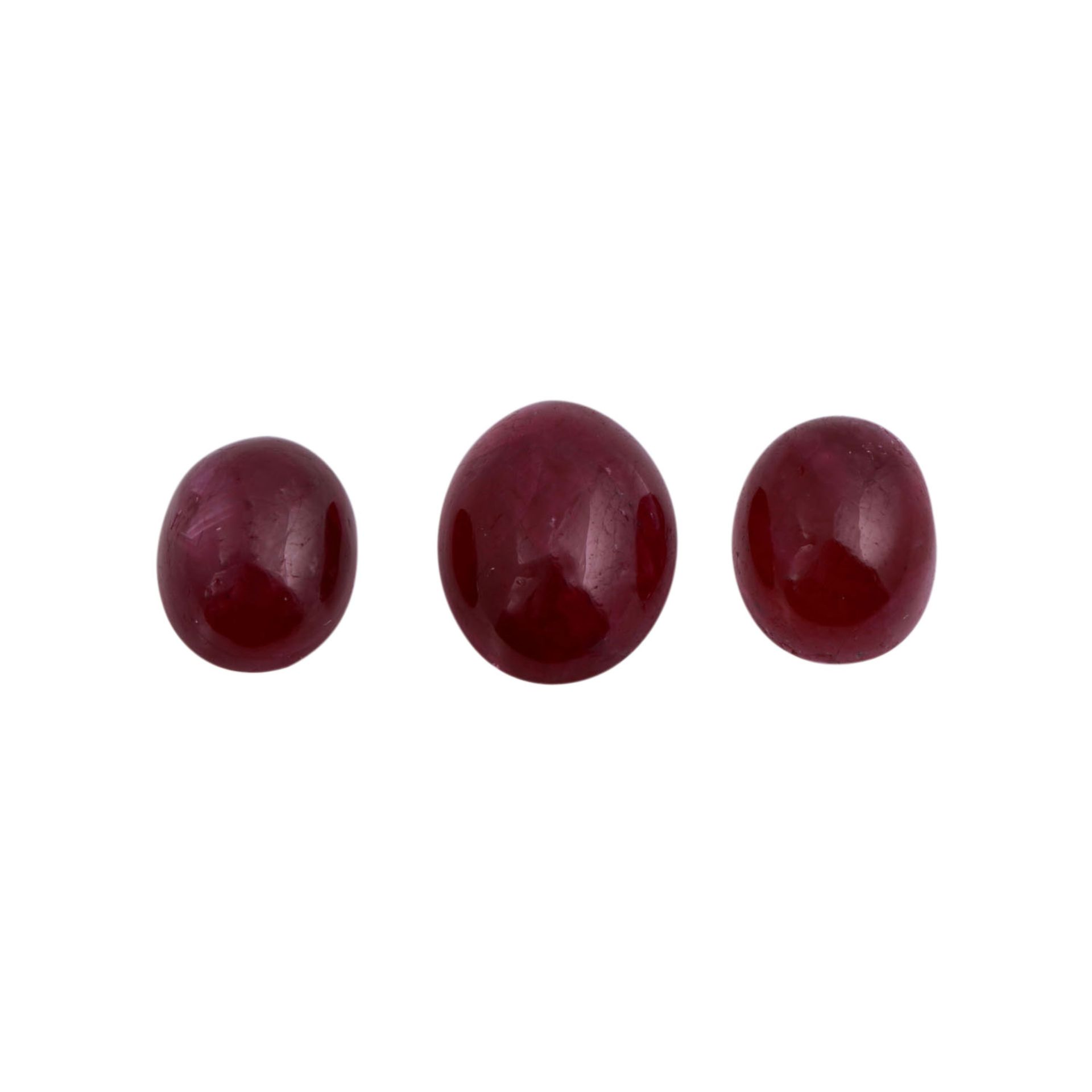 Konvolut 3 Rubincabochons ca. 17,8 ct,