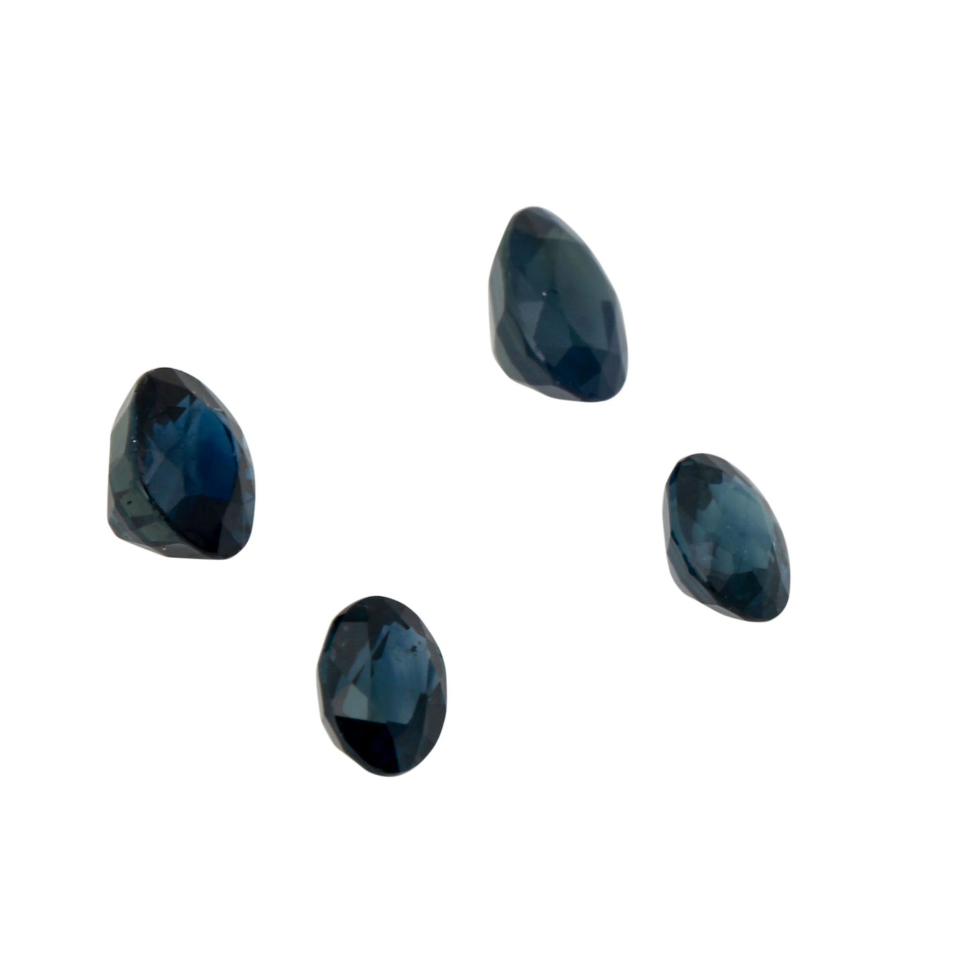 Konvolut 4 dunkelblaue Saphire, - Bild 2 aus 4