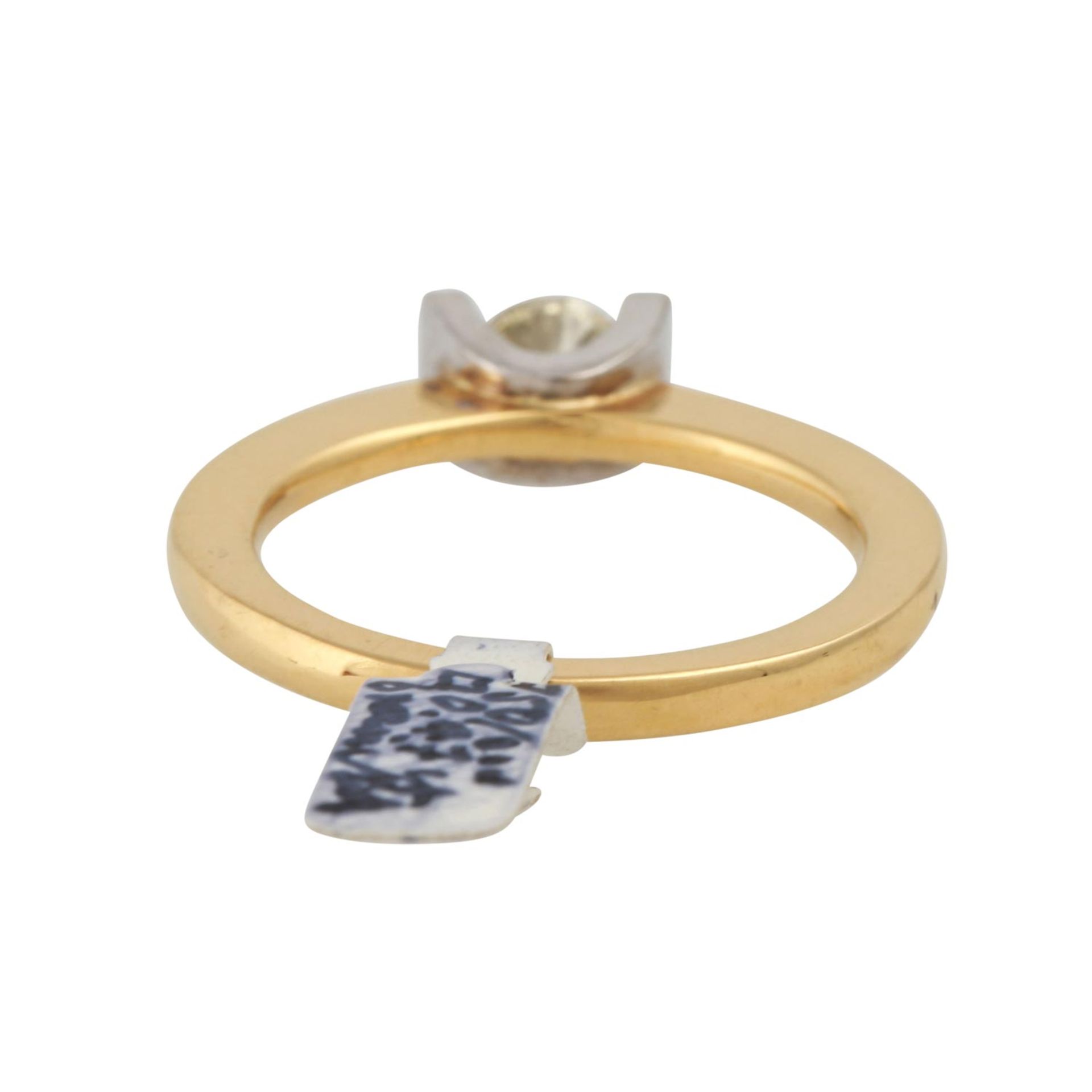 Solitärring mit Brillant von ca. 0,47 ct,BRAUN/SI, NP: 1.990 €, GG/WG 18K, 5,9 g, RW: 54, 20./21. - Bild 4 aus 5