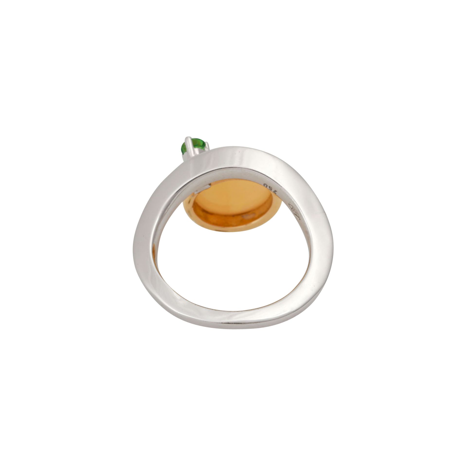 Ring mit ovalem Opal, 7 Brillanten, zus. ca. 0,18 ctund kl. grünem Schmuckstein, NP: 990 €, GG/WG - Bild 4 aus 4