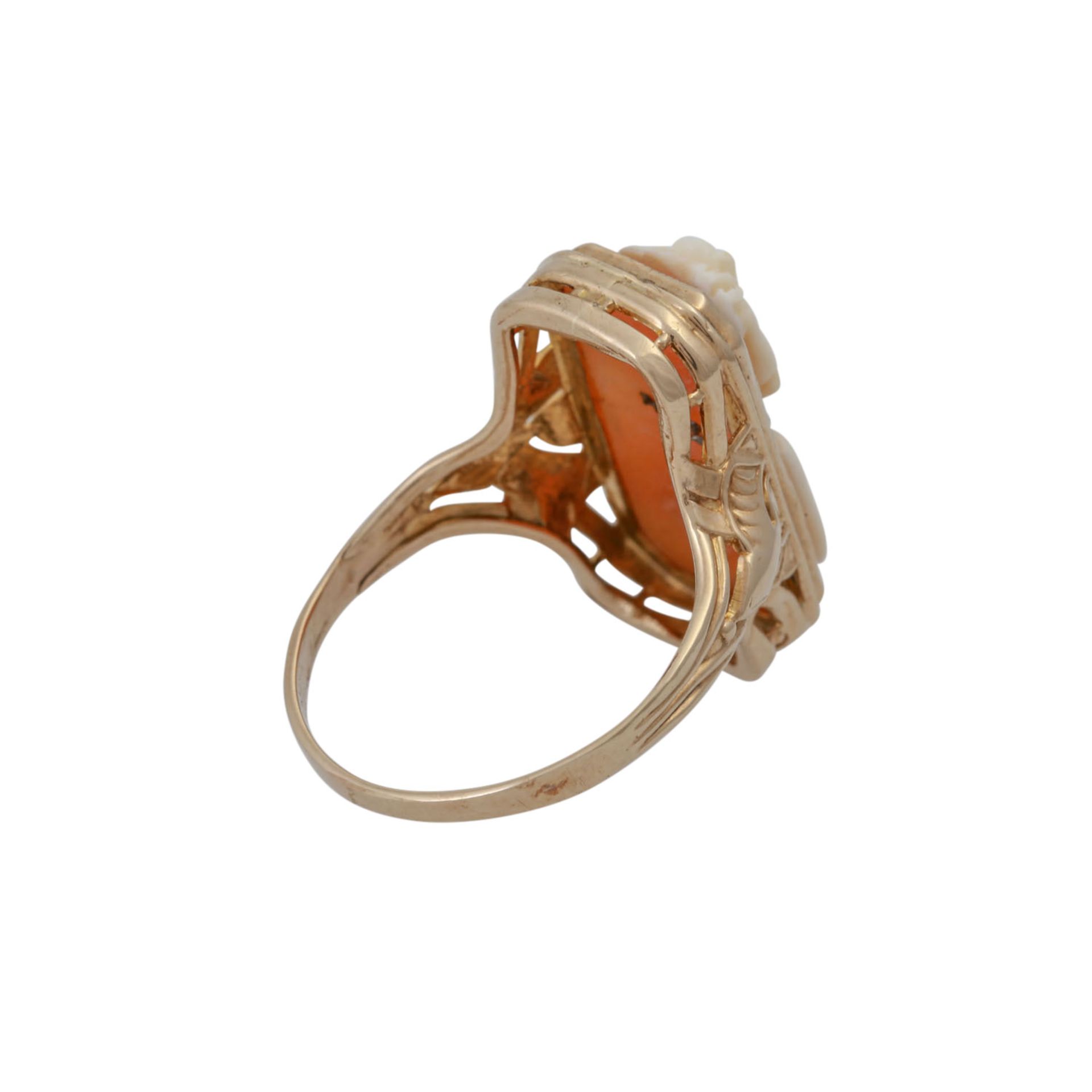 Ring mit achteckiger Muschelkamee - Bild 3 aus 4