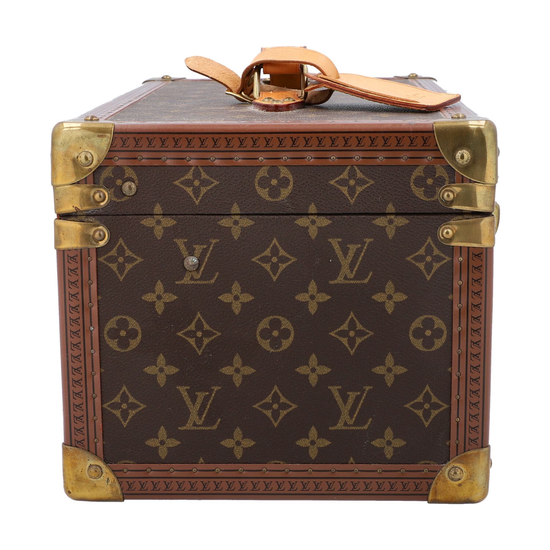 LOUIS VUITTON VINTAGE Kosmetikkoffer "BOITE BOUTEILLES GLACE". Akt. NP.: 3.700,-€.Hardcase - Bild 3 aus 6