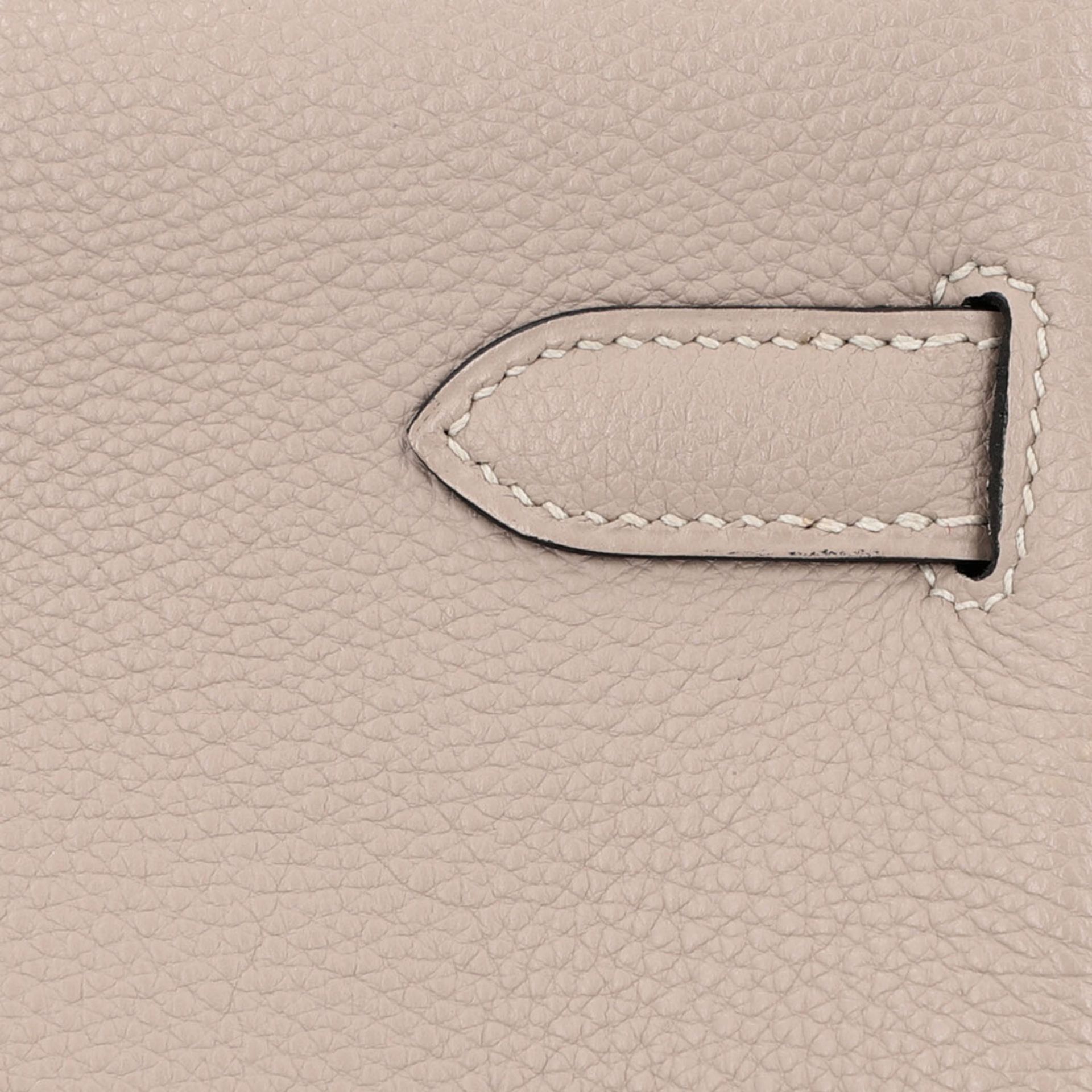 HERMÈS Handtasche "KELLY BAG 35", Koll 2006.Akt. NP.: 8.100,-€. Clemence Leder in Gris Tourterelle - Bild 7 aus 9