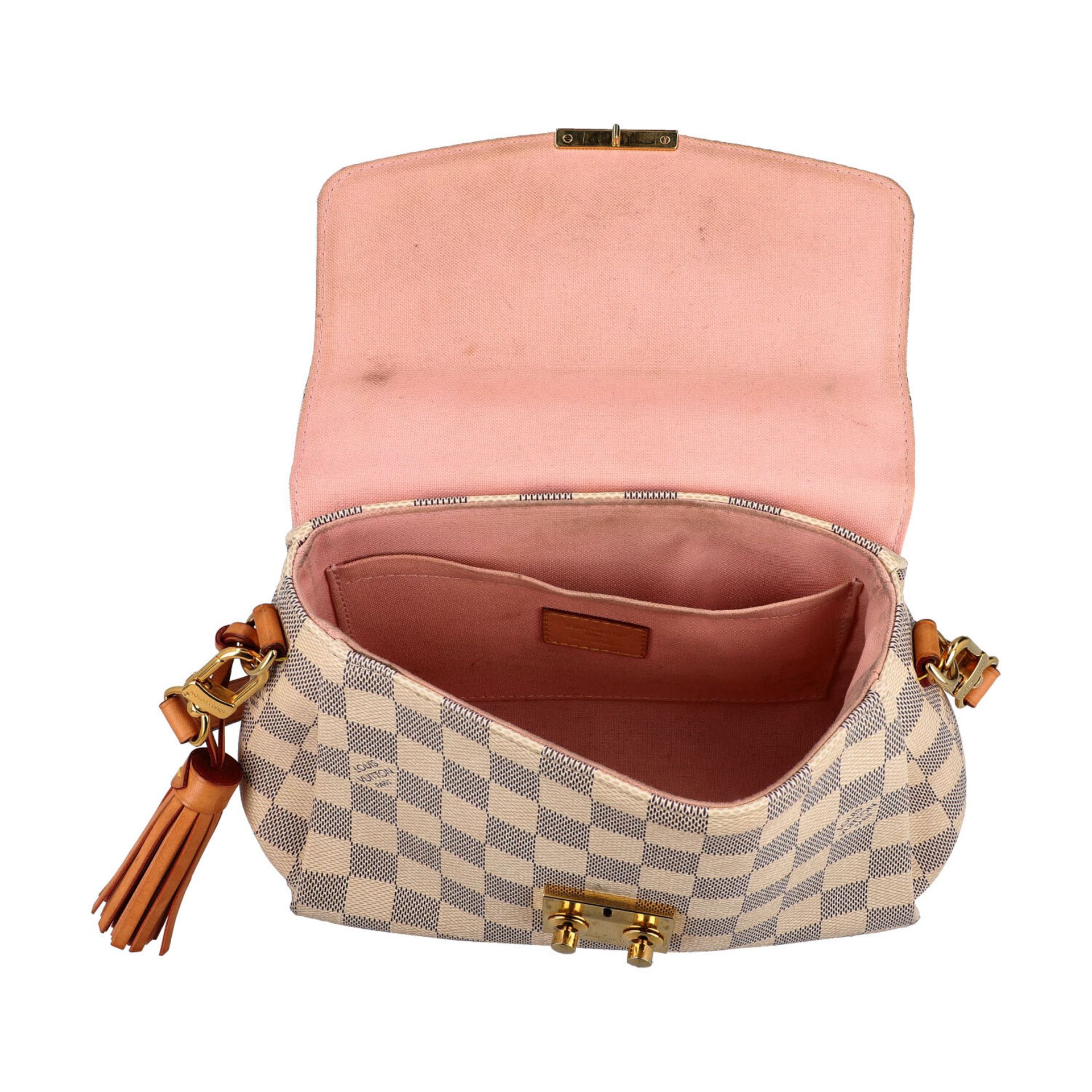 LOUIS VUITTON Umhängetasche "CROISETTE", Koll. 2016.Akt. NP.: 1.190,-€. Damier Azur Serie mit - Bild 8 aus 8