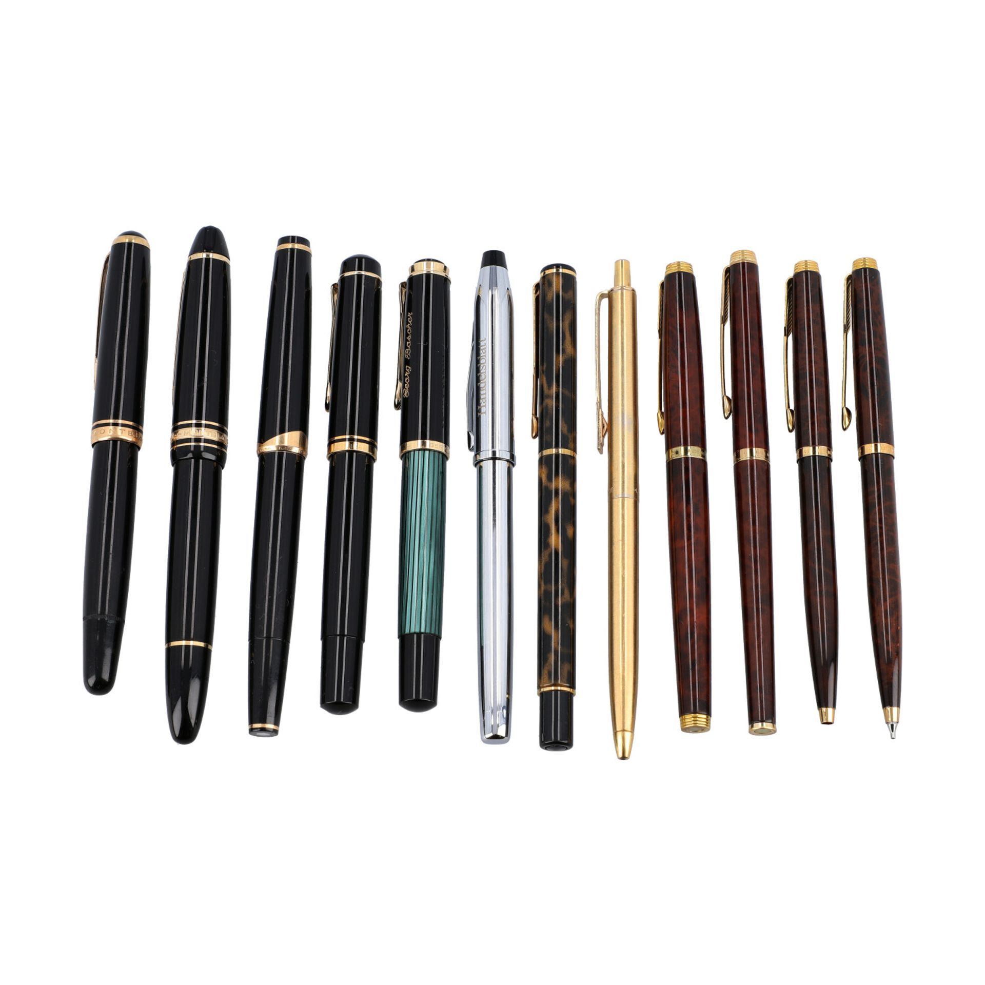 MONT BLANC; PARKER; PELIKAN Konvolut.Zwölfteilig. Drei MONT BLANC Füllfederhalter 254, 146 und 14.