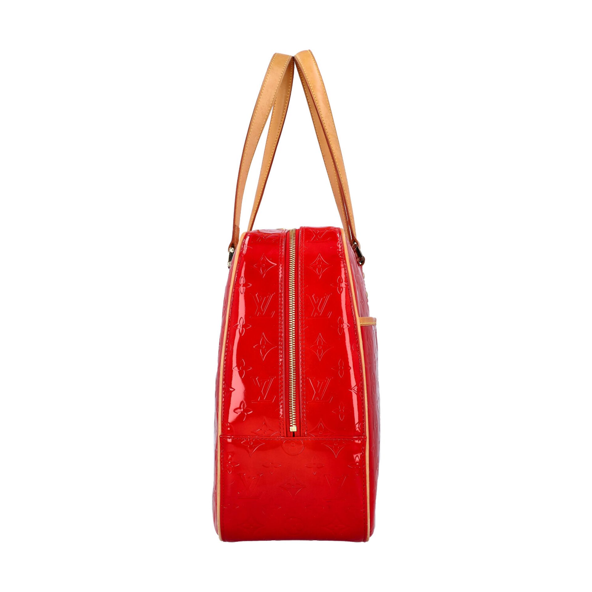 LOUIS VUITTON Handtasche "SUTTON", Koll. 1999.Vernisleder Serie in Rot, Details aus - Bild 3 aus 8