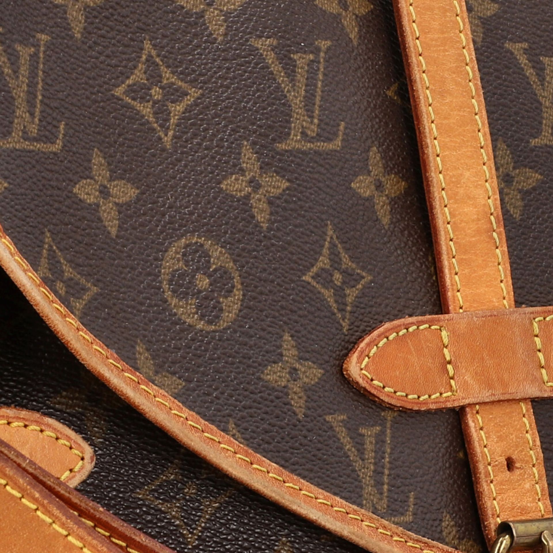 LOUIS VUITTON VINTAGE Umhängetasche "SAUMUR PM", Koll. 1992.Monogram Canvas Serie, aufklappbares - Bild 7 aus 8