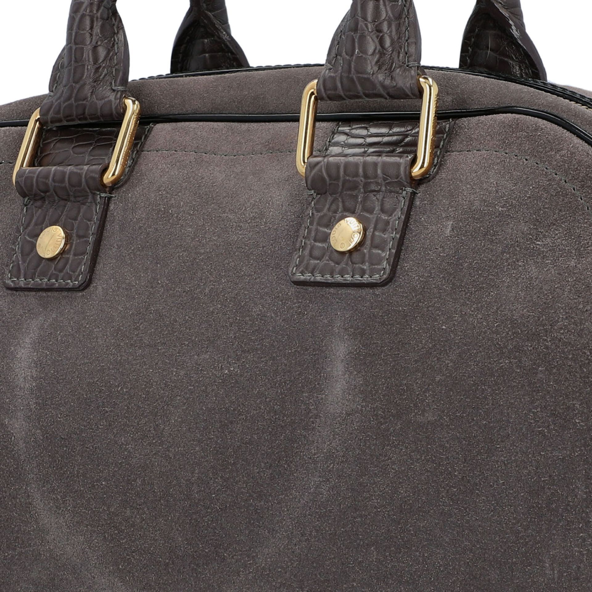 LOUIS VUITTON Handtasche "HAVANE STAMPED TRUNK GM", Koll. 2006.Wildleder in Grau, Details aus - Bild 7 aus 8