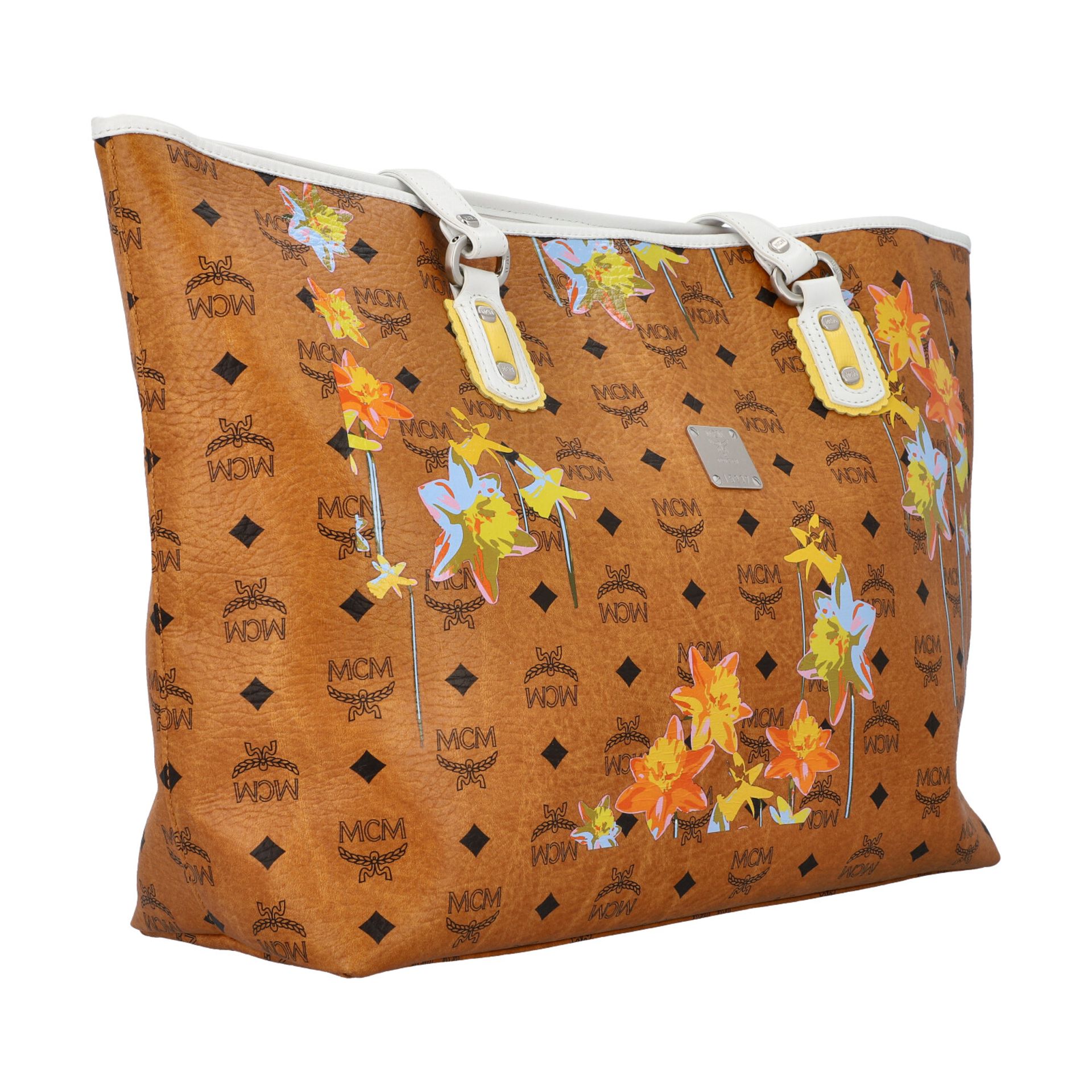 MCM Shopper "ESSENTIAL FLORAL". - Bild 2 aus 8