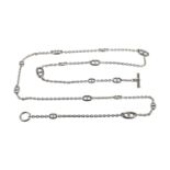 HERMÈS Collier "FARANDOLE", Länge: 120cm.NP.: 1.310,-€. 925 Silber. Feine Gliederkette mit Chain d`