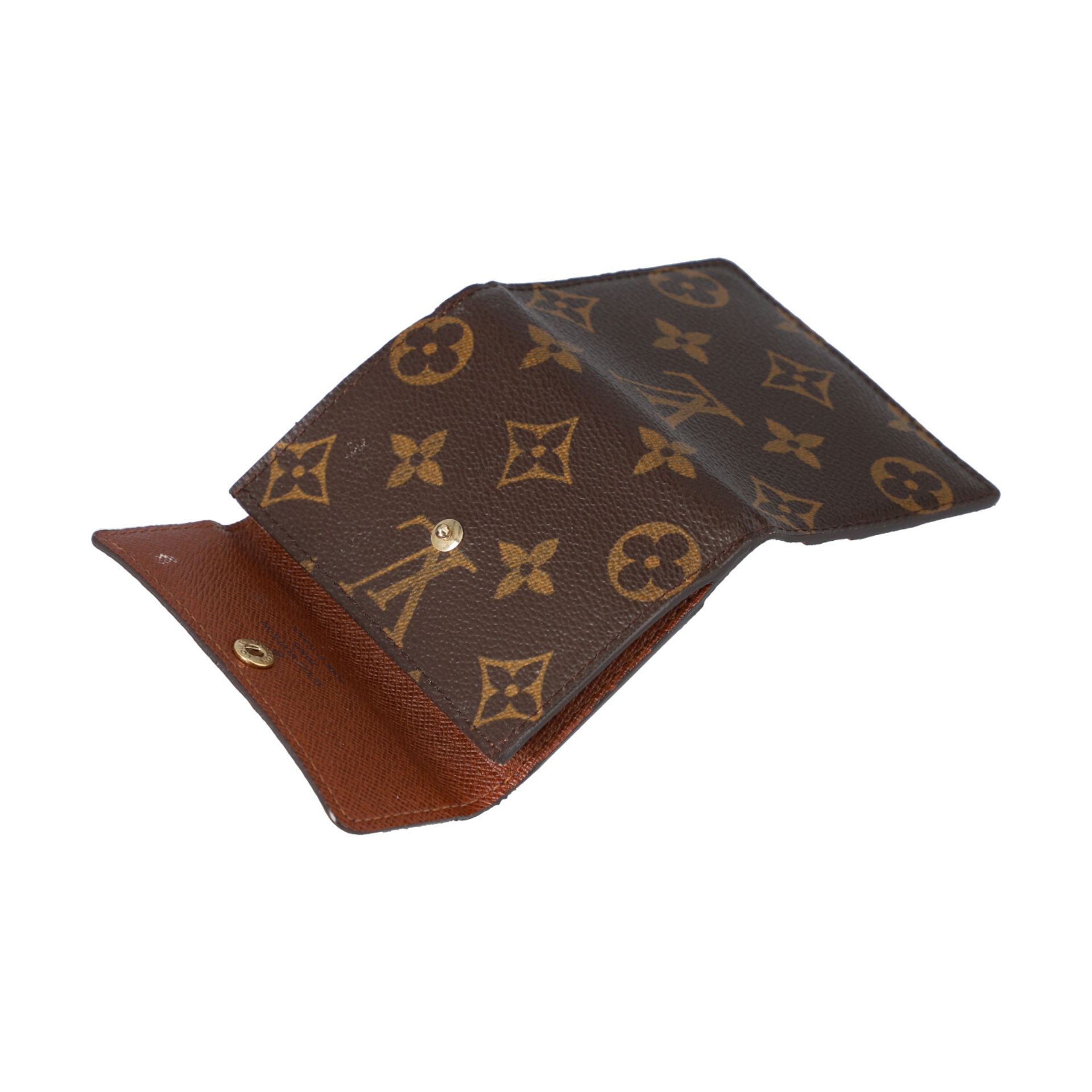 LOUIS VUITTON Etui "LUDLOW", Koll. 2003.Monogram Canvas Serie mit goldfarbenem Druckknopfverschluss. - Bild 5 aus 5