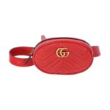 GUCCI Gürteltasche "GG MARMONT". Gürtellänge 75cm.Akt. NP.: 950,-€. Matelassé-Leder in Rot mit