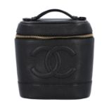 CHANEL Kosmetiktasche, Koll.: 2002-2003, NP.: ca. 1.900,-€.