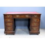 Early 20th century mahogany pedestal desk