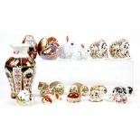 Royal Crown Derby paperweights, including cats and rabbits, and a vase (16)