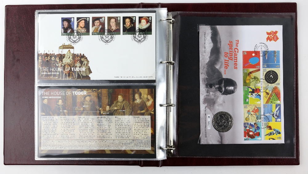 Great Britain First Day Covers from 1966 - 2013 in 12 Albums with Commemoratives and Definitives, - Image 4 of 5