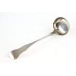 Fiddle pattern Scottish silver toddy ladle, Edinburgh 1811.