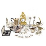 Selection of silver and silver plate to include a silver toast rack, silver-mounted horn, cased
