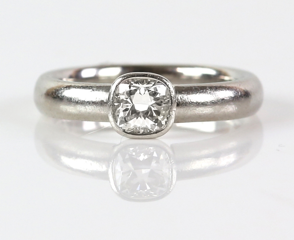 Modern diamond solitaire ring, estimated diamond weight 0.63 carats, mounted in platinum, ring - Image 3 of 8