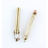 S. Mordan & Co mechanical pencil, in 9 ct yellow gold, with a gold outer case. CONDITION 9 ct