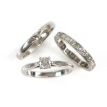 David Morris single stone ring, set with a round brilliant cut diamond, estimate weight 0.32 carats,
