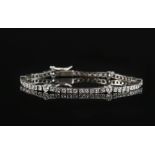 Diamond line bracelet Art Deco style articulated geometric pattern composed of six round cut