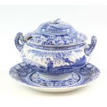 19th century Spode soup tureen with stand and cover, decorated with figures and a bridge pattern