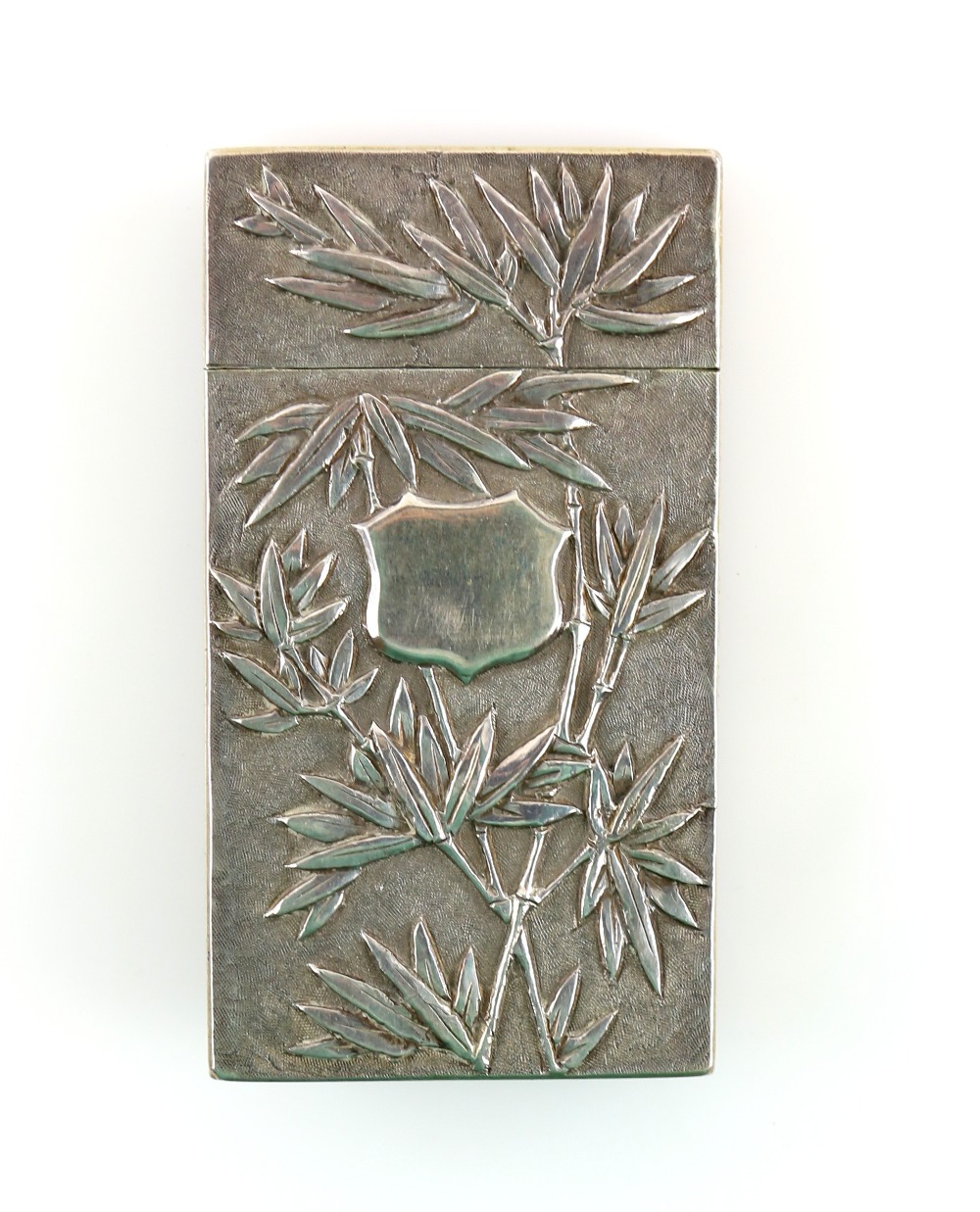 Chinese silver card case decorated with flowers and foliage in relief, the reverse with bamboo, 8. - Image 2 of 3