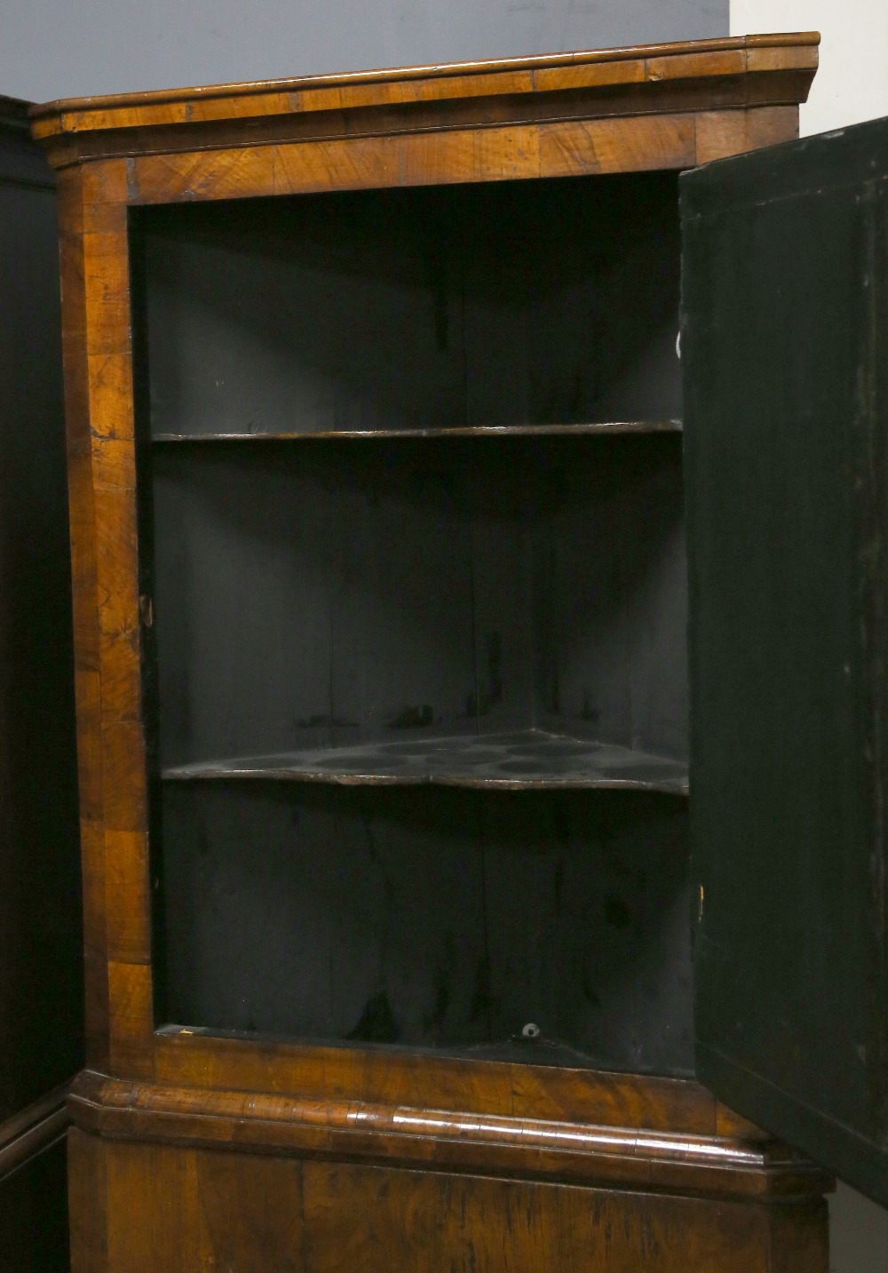 18th Century Dutch mahogany and marquetry inlaid corner cabinet with a single cupboard door on later - Image 3 of 3